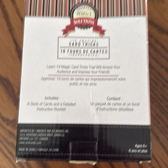 Perfect Solutions 19 Amazing Card Tricks - Picture 3 of 6